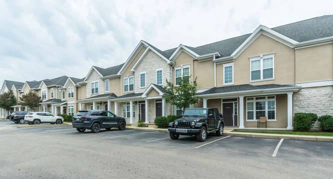 1739 N Washington St Small 008 81 Front Exterior 666x359 72dpi The Hamptons Apartments At Iuthe Iu The Hamptons Apartments At Iuthe